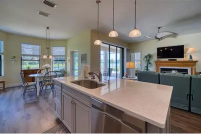 8053 Stirling Falls Circle, Sarasota, FL 34243 - Photo 17