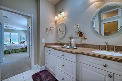 8053 Stirling Falls Circle, Sarasota, FL 34243 - Photo 31