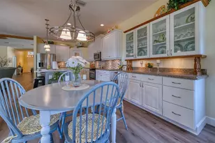 8053 Stirling Falls Cir, Sarasota, FL 34243 - Photo 25