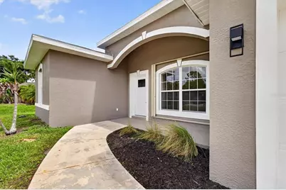 1146 Woodcrest Lane, North Port, FL 34286 - Photo 5