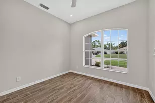 1146 Woodcrest Ln, North Port, FL 34286 - Photo 11