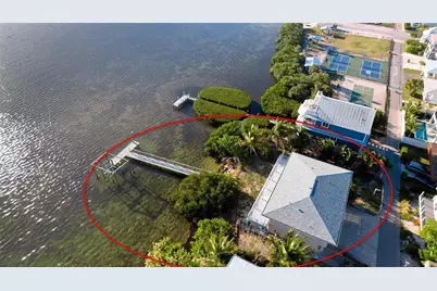 2512 Avenue A, Bradenton Beach, FL 34217 - Photo 5