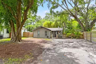 2212 11th Ave W, Bradenton, FL 34205 - Photo 1