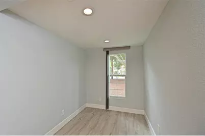 2212 11th Avenue W, Bradenton, FL 34205 - Photo 13