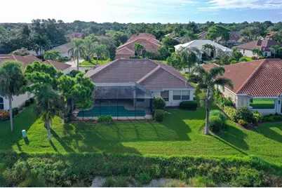 5113 Far Oak Circle, Sarasota, FL 34238 - Photo 11