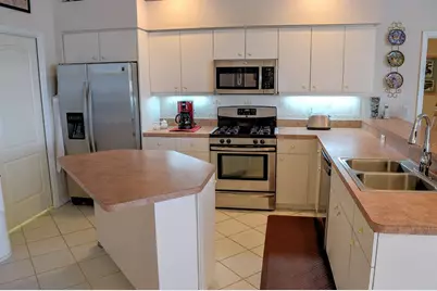 5113 Far Oak Circle, Sarasota, FL 34238 - Photo 7