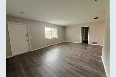 362 Briarwood Road, Venice, FL 34293 - Photo 3
