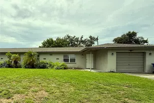 362 Briarwood Rd, Venice, FL 34293 - Photo 17