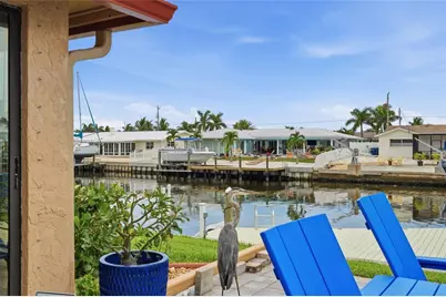 3844 Catalina Drive #3844, Bradenton, FL 34210 - Photo 5