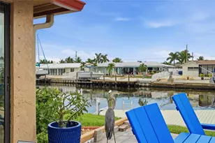 3844 Catalina Dr, Bradenton, FL 34210 - Photo 5