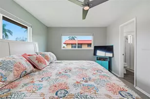 3844 Catalina Dr, Bradenton, FL 34210 - Photo 13