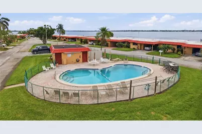 3844 Catalina Drive #3844, Bradenton, FL 34210 - Photo 49