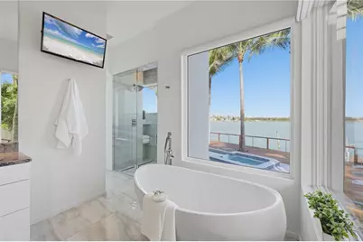 1475 John Ringling Parkway, Sarasota, FL 34236 - Photo 23