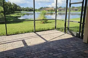 12324 Canavese Ln, Venice, FL 34293 - Photo 5