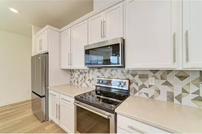 10455 Wet Marsh Cove, Parrish, FL 34219 - Photo 11