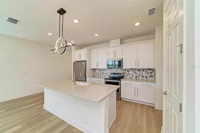 10455 Wet Marsh Cove, Parrish, FL 34219 - Photo 9