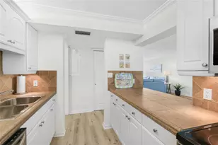 3240 Gulf of Mexico Dr, Longboat Key, FL 34228 - Photo 13