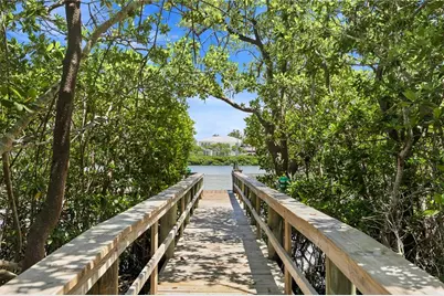 3240 Gulf Of Mexico Drive #B504, Longboat Key, FL 34228 - Photo 43