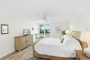 3240 Gulf of Mexico Dr, Longboat Key, FL 34228 - Photo 15
