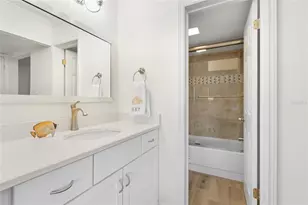 3240 Gulf of Mexico Dr, Longboat Key, FL 34228 - Photo 17