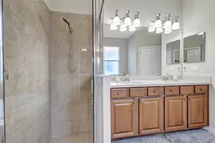 9019 Heritage Sound Dr, Bradenton, FL 34212 - Photo 23