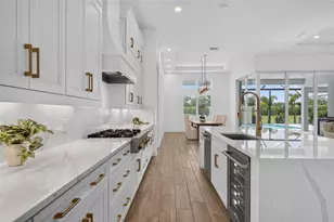 8207 Nevis Run, Lakewood Ranch, FL 34202 - Photo 21