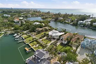 4034 Roberts Point Rd, Sarasota, FL 34242 - Photo 3