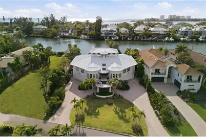 4034 Roberts Point Road, Sarasota, FL 34242 - Photo 5
