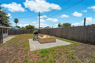 2003 Princeton Ave, Bradenton, FL 34207 - Photo 39