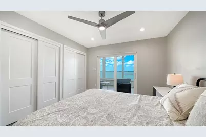 400 Golden Gate Point #22, Sarasota, FL 34236 - Photo 19