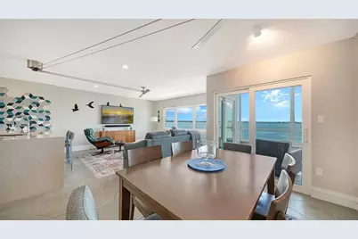 400 Golden Gate Point #22, Sarasota, FL 34236 - Photo 13