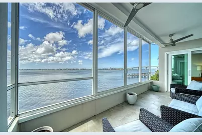 400 Golden Gate Point #22, Sarasota, FL 34236 - Photo 17