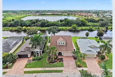 7124 34th Street E, Sarasota, FL 34243 - Photo 33