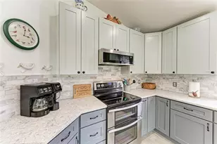 3009 Live Oak Ln, Palmetto, FL 34221 - Photo 11