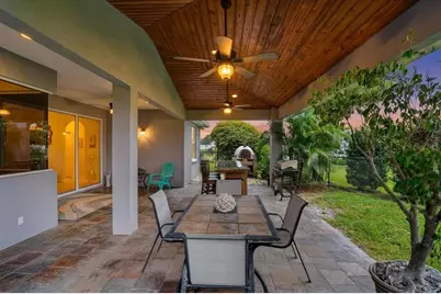 2000 Jasmine Way, North Port, FL 34287 - Photo 9