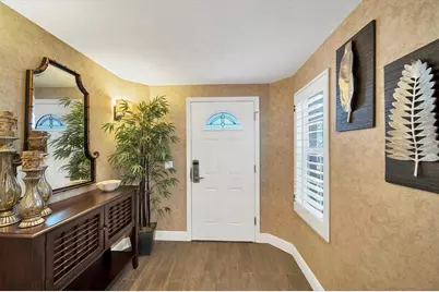 3401 54th Drive W #202, Bradenton, FL 34210 - Photo 3