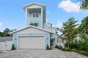 1647 Siesta Dr, Sarasota, FL 34239 - Photo 3
