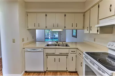 3333 S Liverpool Point, Inverness, FL 34452 - Photo 9
