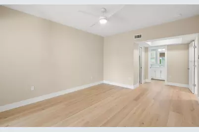 5823 Tidewood Avenue #19, Sarasota, FL 34231 - Photo 19