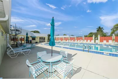5823 Tidewood Avenue #19, Sarasota, FL 34231 - Photo 35
