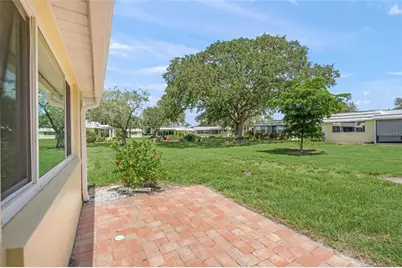5823 Tidewood Avenue #19, Sarasota, FL 34231 - Photo 27