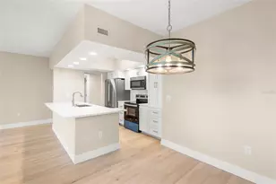5823 Tidewood Ave, Sarasota, FL 34231 - Photo 5