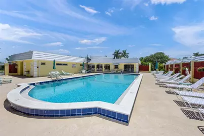 5823 Tidewood Avenue #19, Sarasota, FL 34231 - Photo 39