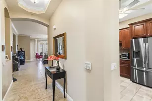 5246 Manorwood Dr, Sarasota, FL 34235 - Photo 3