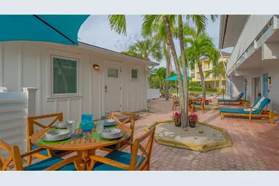 104 Avenida Veneccia #171, Sarasota, FL 34242 - Photo 5