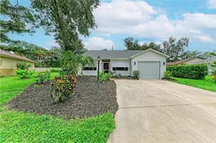 5506 82nd Ave Dr E, Palmetto, FL 34221 - Photo 3