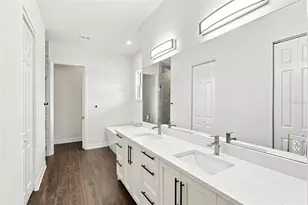 8146 Tropicaire Blvd, North Port, FL 34291 - Photo 29