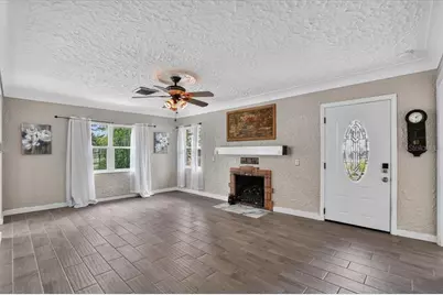 1830 9th Avenue W, Bradenton, FL 34205 - Photo 3