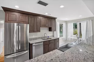 1830 9th Ave W, Bradenton, FL 34205 - Photo 7