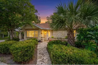 1830 9th Avenue W, Bradenton, FL 34205 - Photo 1